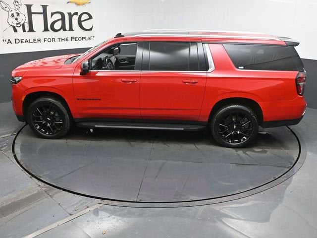 2022 Chevrolet Suburban LT