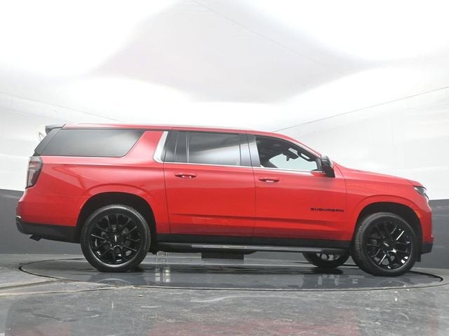 2022 Chevrolet Suburban LT