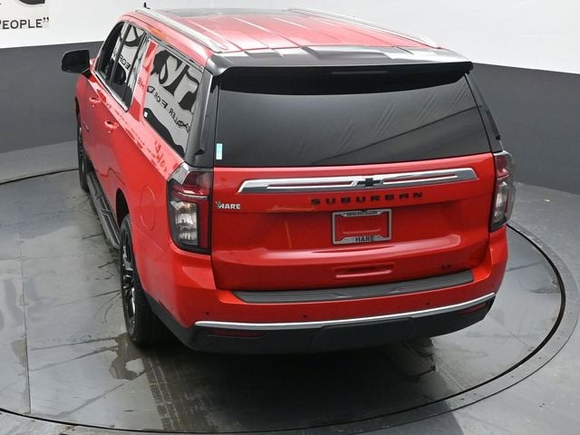 2022 Chevrolet Suburban LT