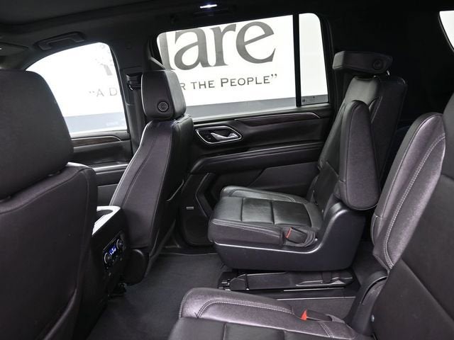 2023 Chevrolet Suburban LT