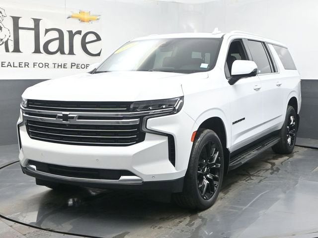 2023 Chevrolet Suburban LT