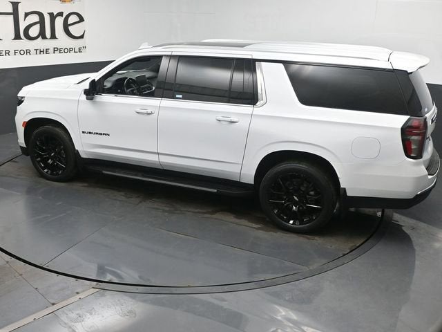 2023 Chevrolet Suburban LT