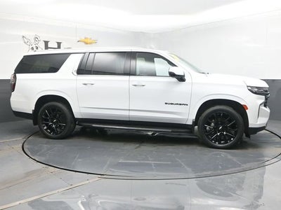 2023 Chevrolet Suburban LT