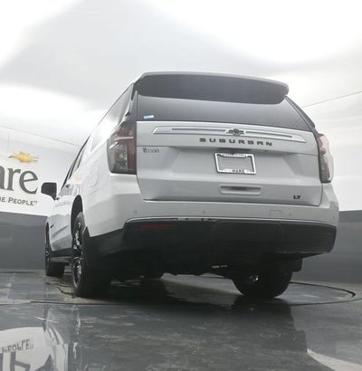 2023 Chevrolet Suburban LT