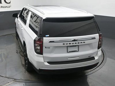 2023 Chevrolet Suburban LT