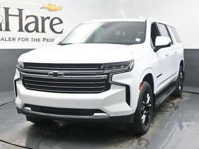 2023 Chevrolet Suburban LT