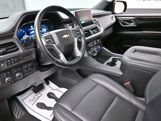 2023 Chevrolet Suburban LT