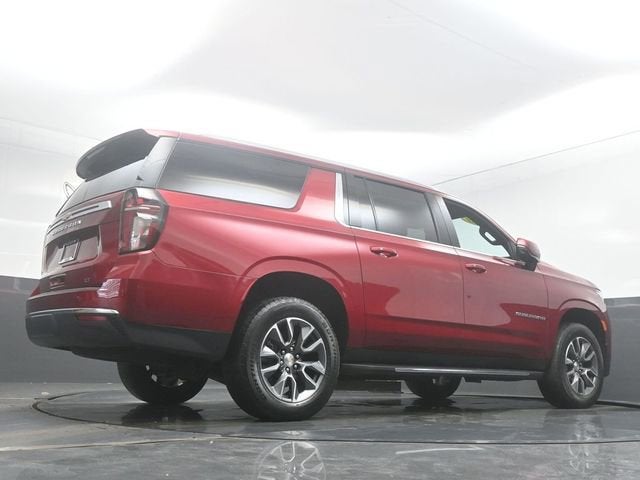 2023 Chevrolet Suburban LT