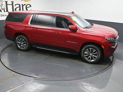 2023 Chevrolet Suburban LT