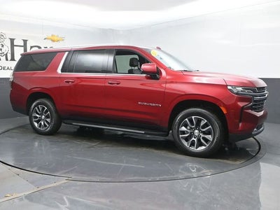 2023 Chevrolet Suburban LT