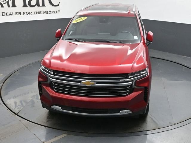 2023 Chevrolet Suburban LT