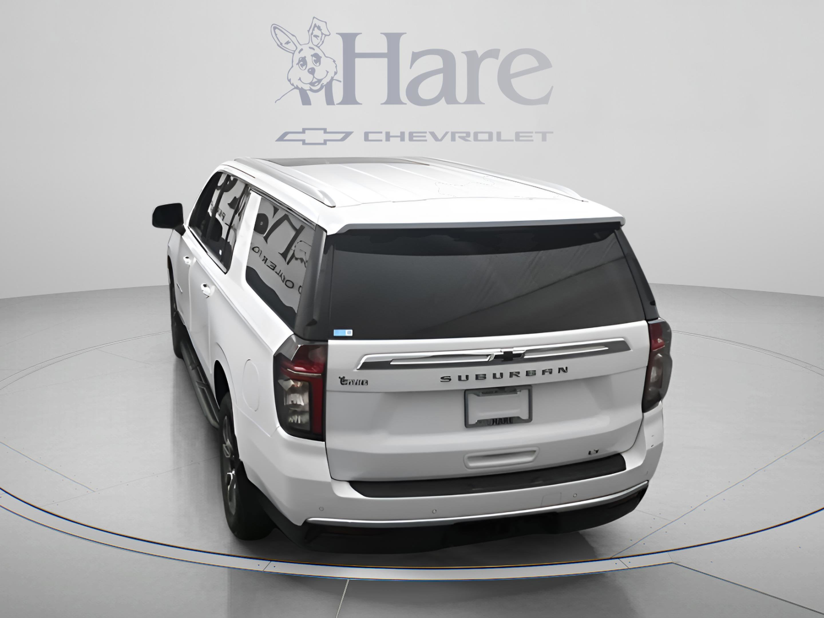 2023 Chevrolet Suburban LT