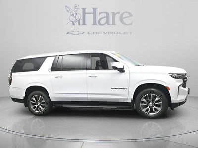 2023 Chevrolet Suburban LT