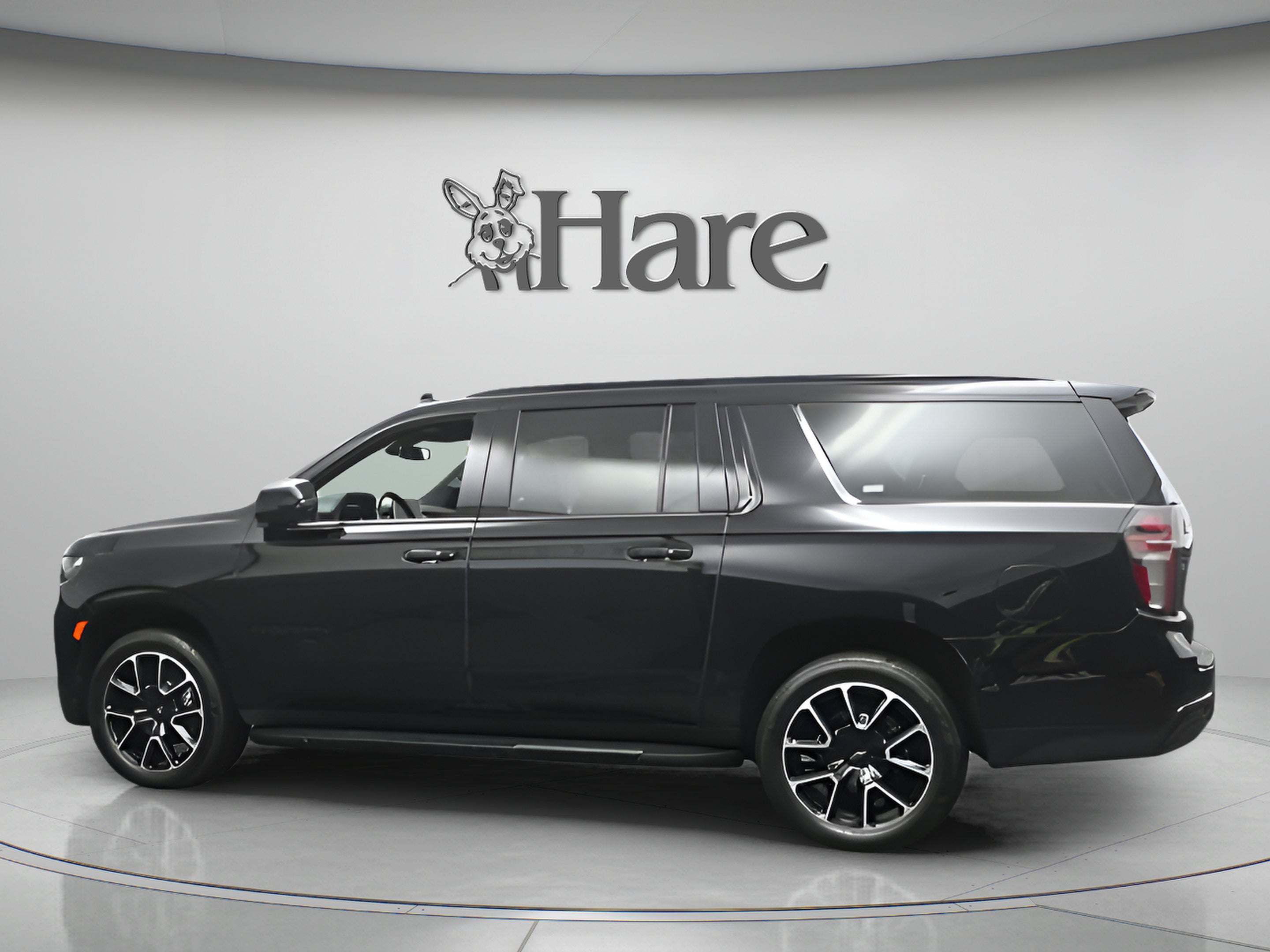2022 Chevrolet Suburban RST