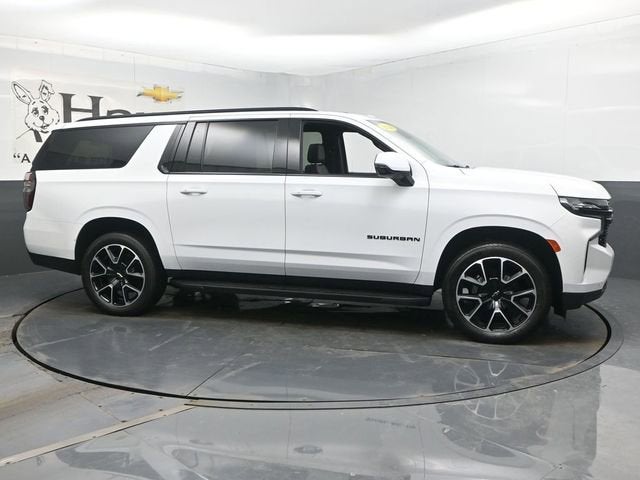 2024 Chevrolet Suburban RST