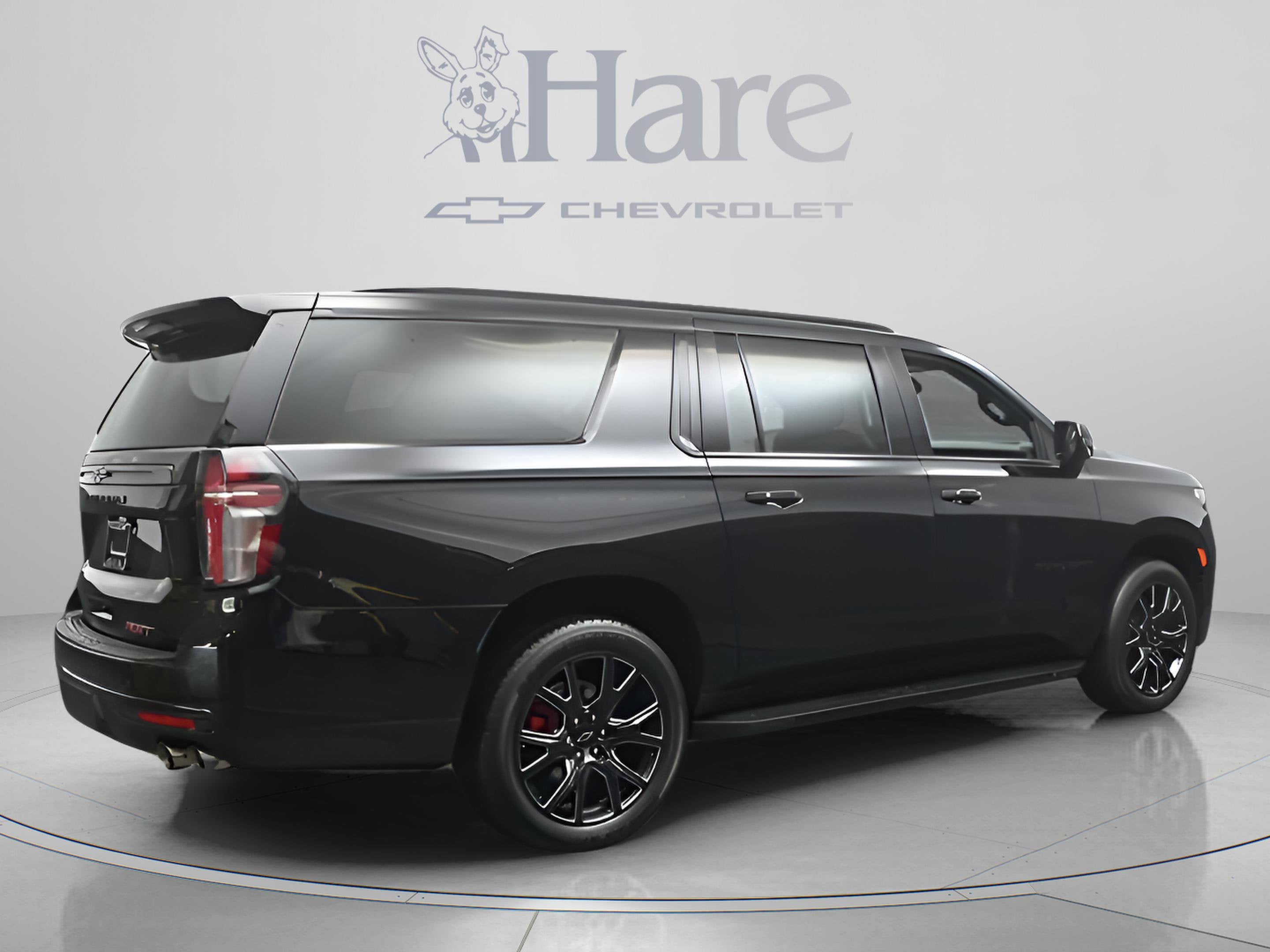2024 Chevrolet Suburban RST