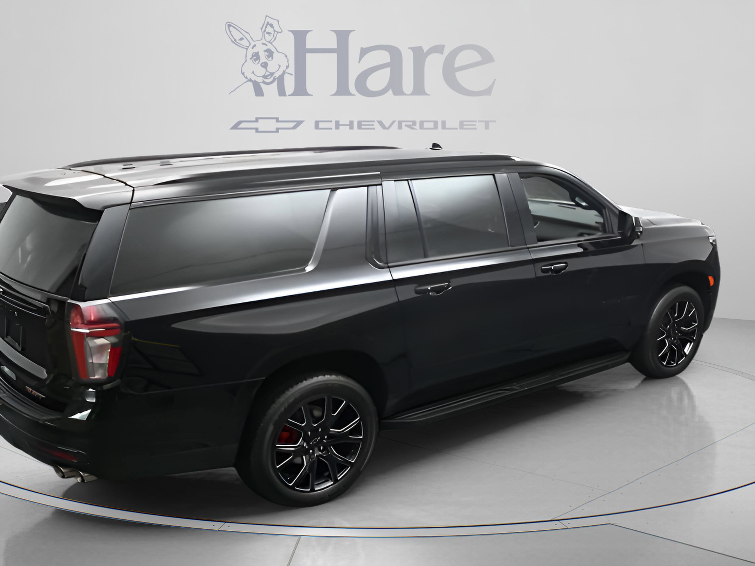 2024 Chevrolet Suburban RST