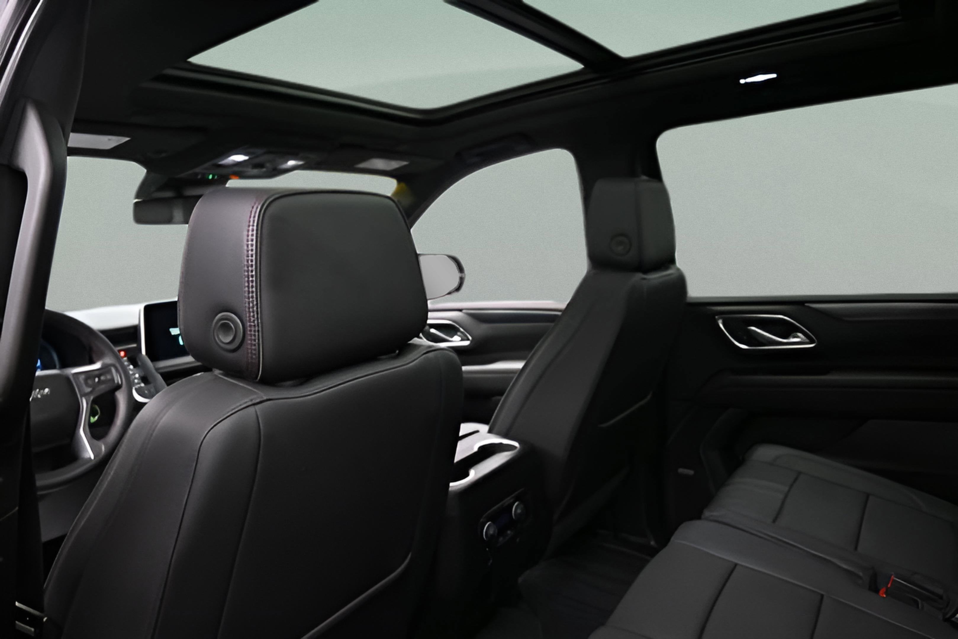 2024 Chevrolet Suburban RST