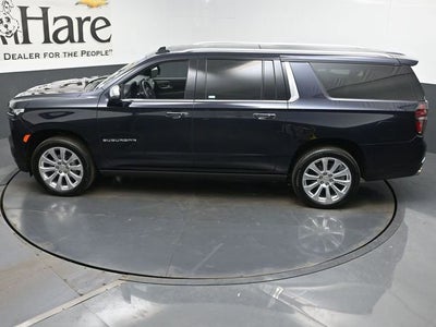 2023 Chevrolet Suburban Premier