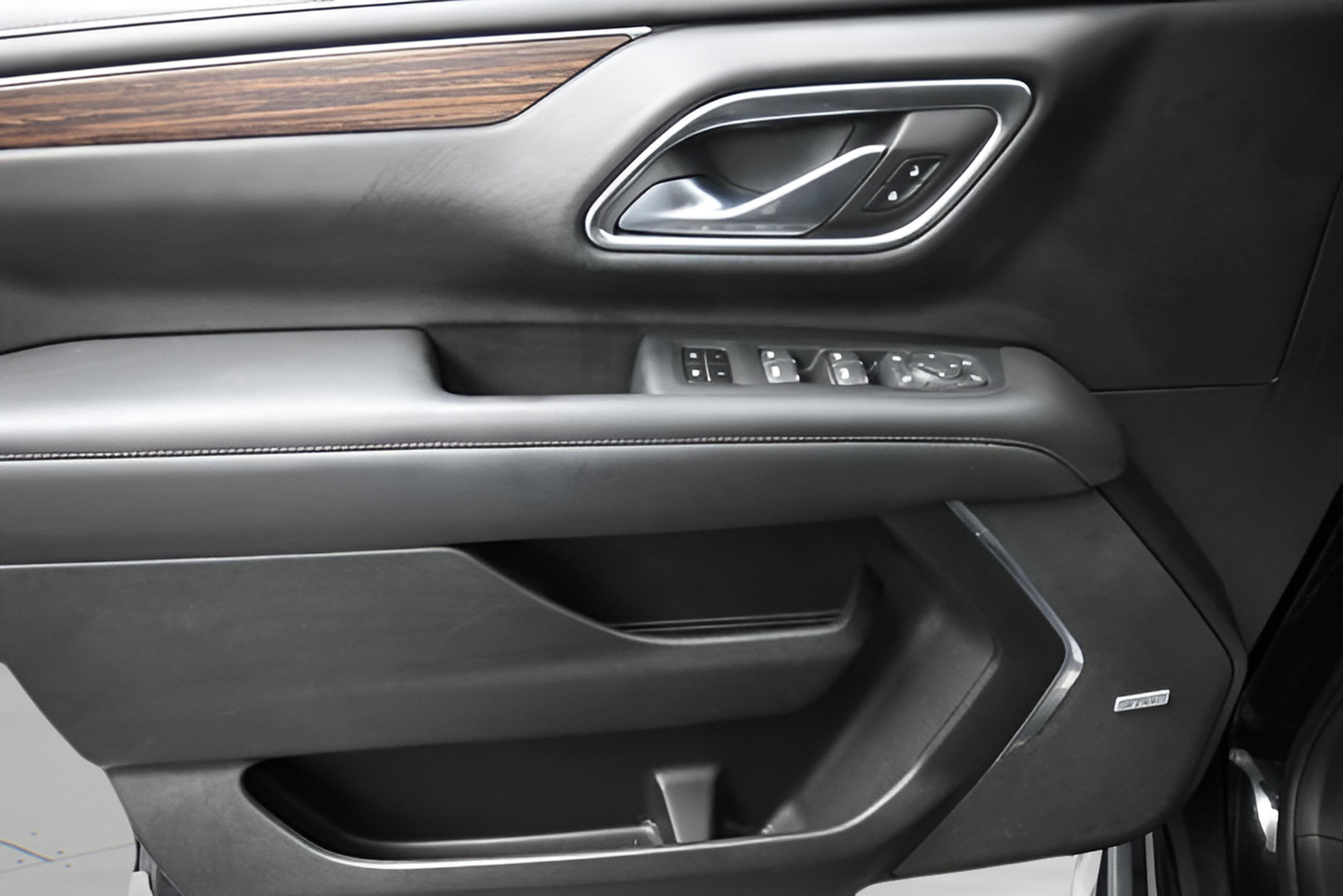 2021 Chevrolet Suburban High Country