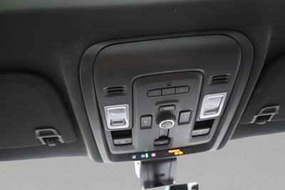 2022 Chevrolet Suburban High Country
