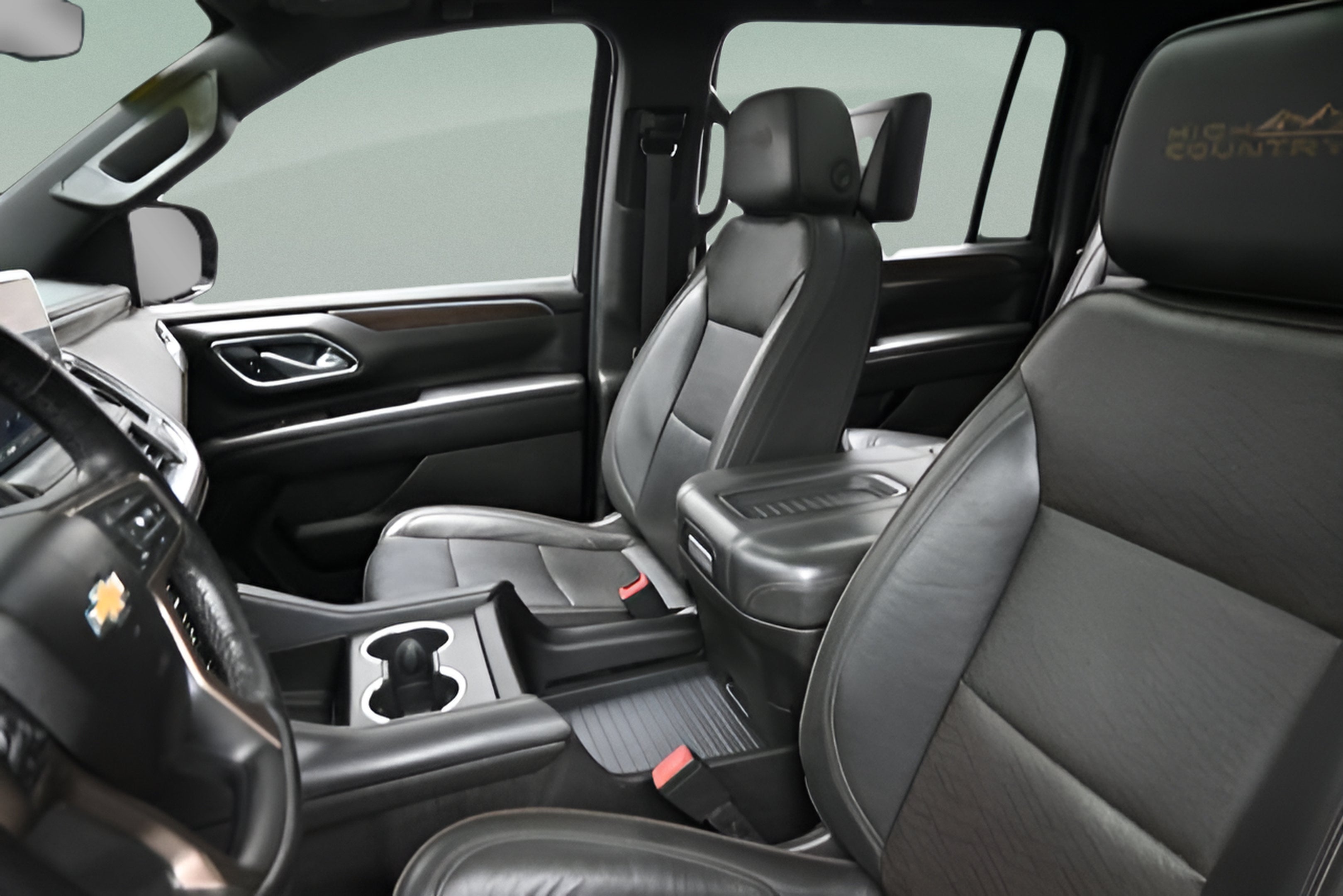 2022 Chevrolet Suburban High Country
