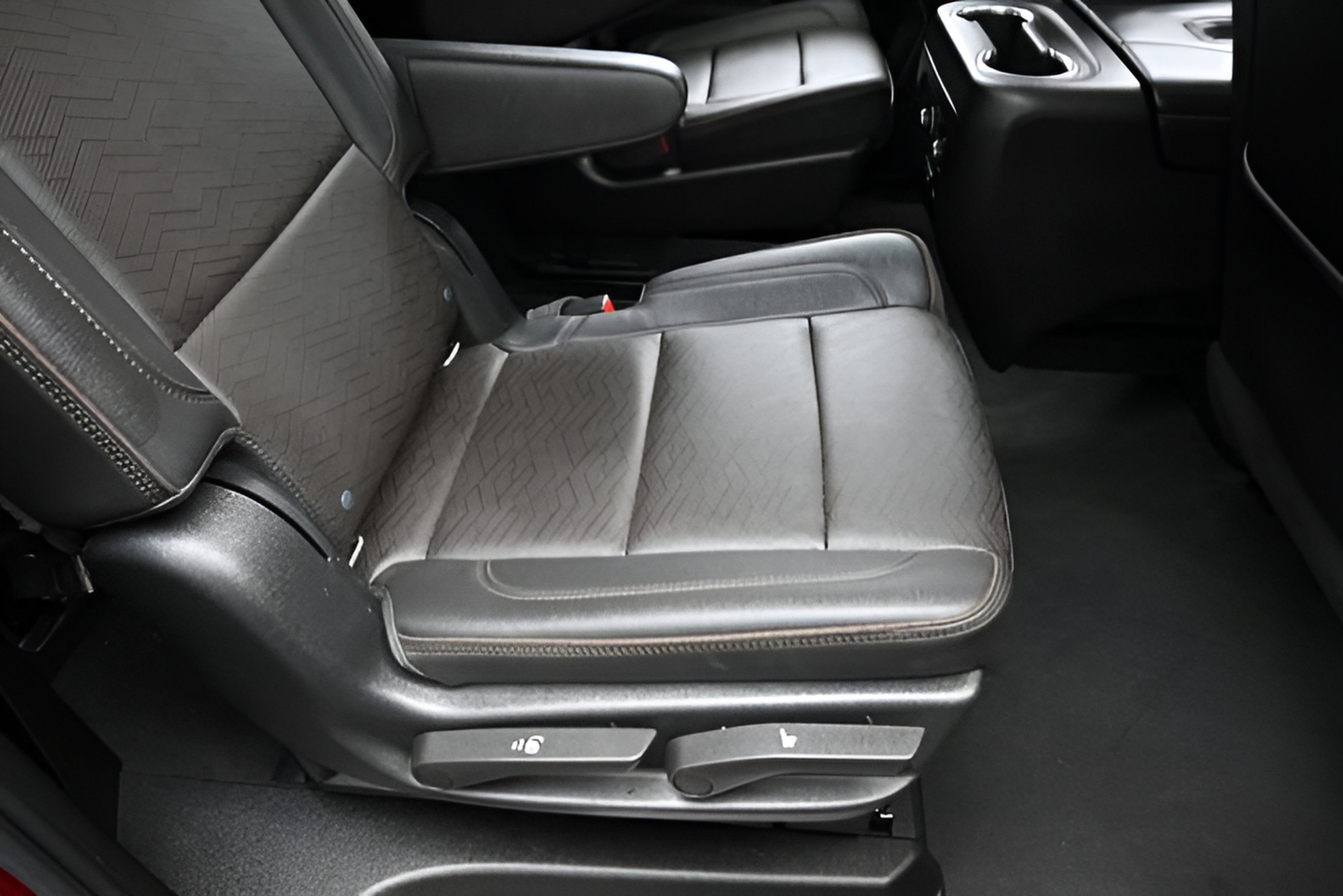 2022 Chevrolet Suburban High Country