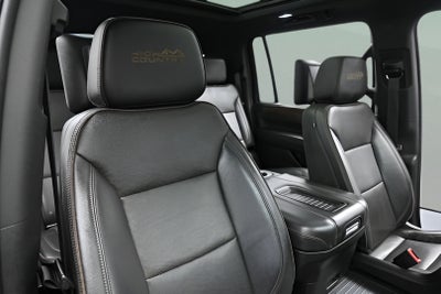 2022 Chevrolet Suburban High Country