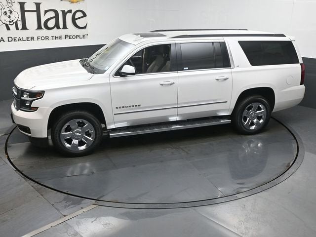 2017 Chevrolet Suburban LT