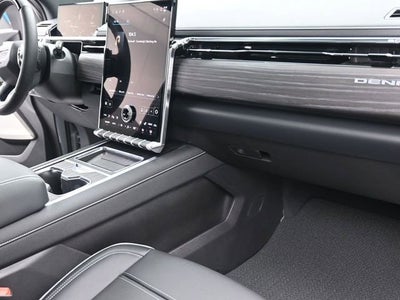 2024 GMC Sierra EV Denali Edition 1