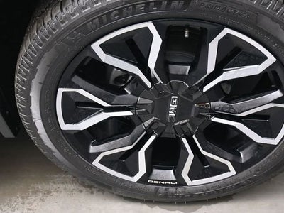 2024 GMC Sierra EV Denali Edition 1