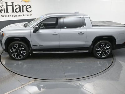 2024 GMC Sierra EV Denali Edition 1
