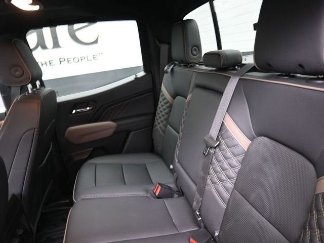 2024 GMC Canyon Denali