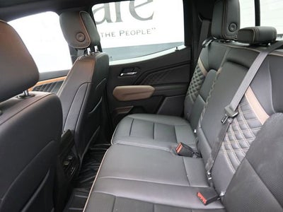 2024 GMC Canyon Denali