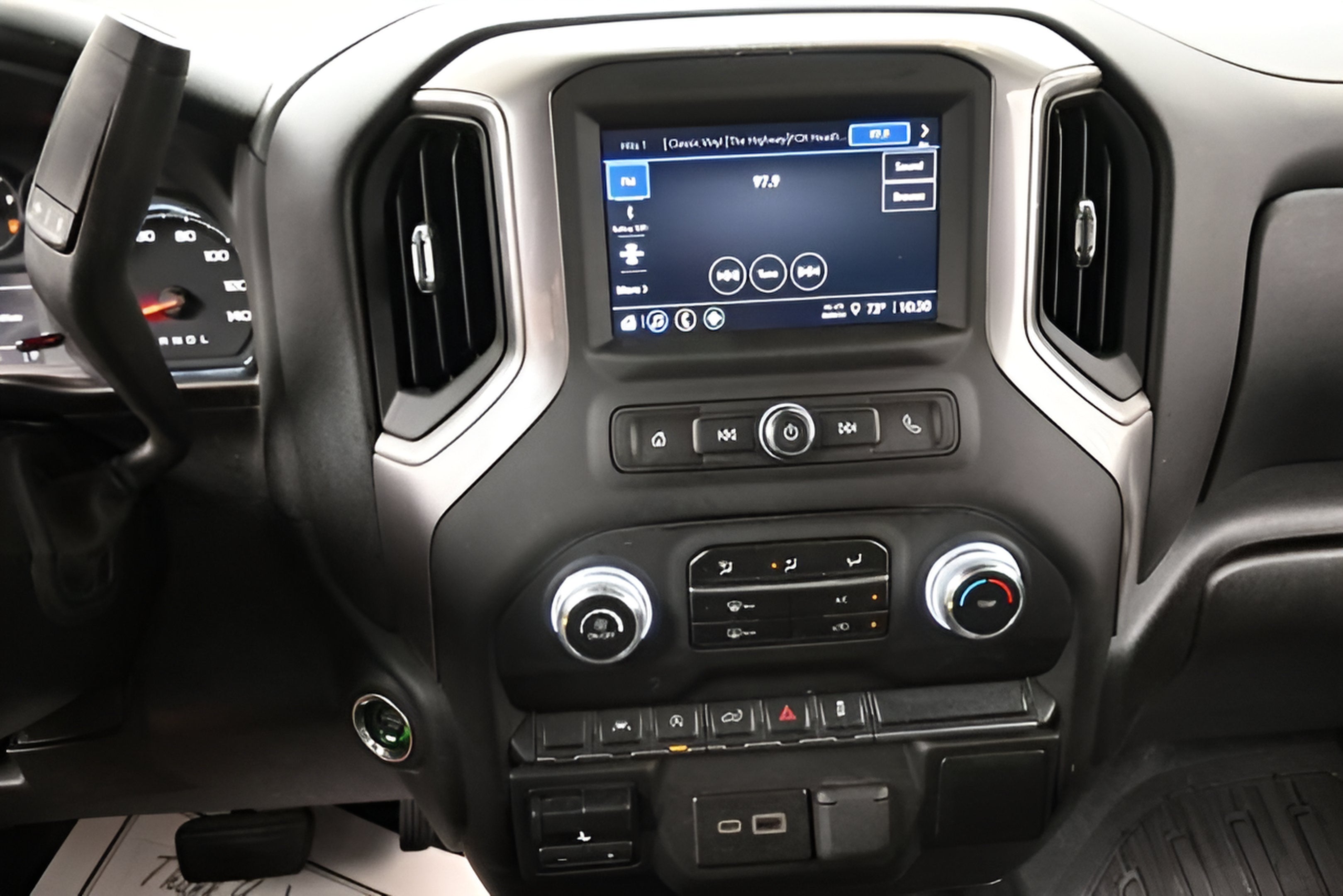2023 GMC Sierra 1500 Pro