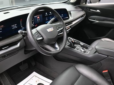 2024 Cadillac XT4 Premium Luxury