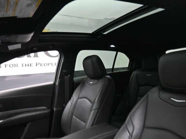 2024 Cadillac XT4 Premium Luxury