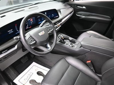 2024 Cadillac XT4 Premium Luxury