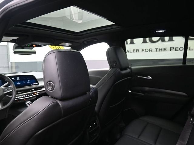 2024 Cadillac XT4 Premium Luxury