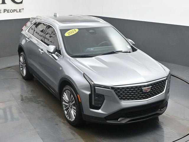 2024 Cadillac XT4 Premium Luxury