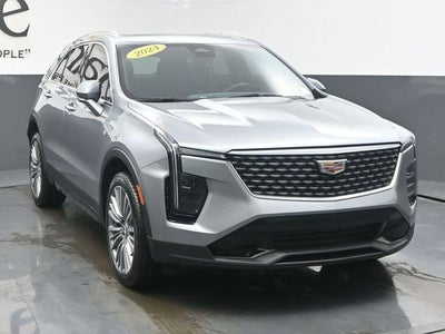 2024 Cadillac XT4 Premium Luxury