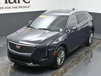 2025 Cadillac XT4 Premium Luxury