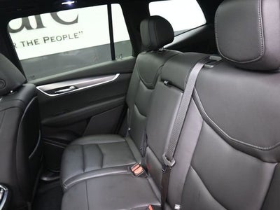 2024 Cadillac XT6 Luxury