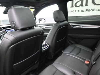 2024 Cadillac XT6 Luxury