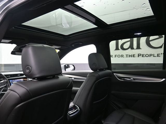 2024 Cadillac XT6 Luxury