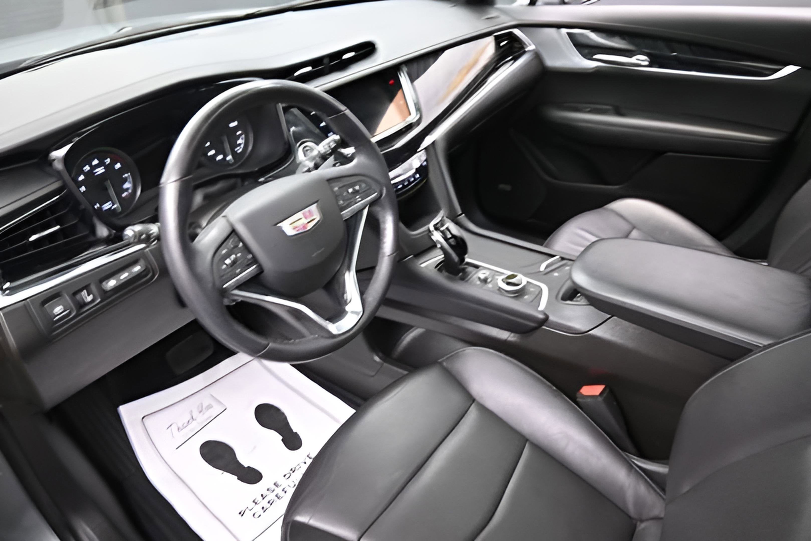 2024 Cadillac XT6 Premium Luxury