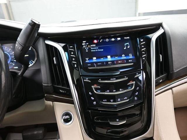 2019 Cadillac Escalade Luxury