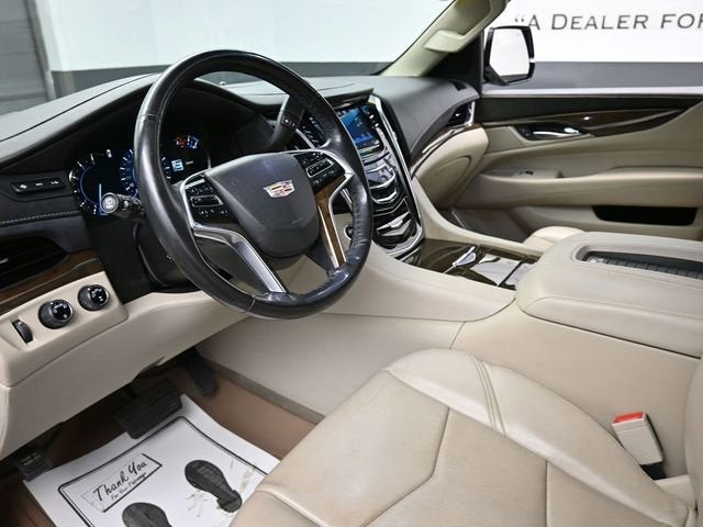 2019 Cadillac Escalade Luxury