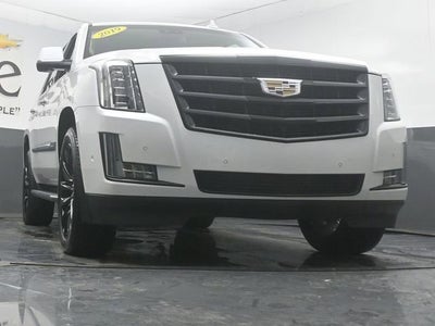 2019 Cadillac Escalade Luxury