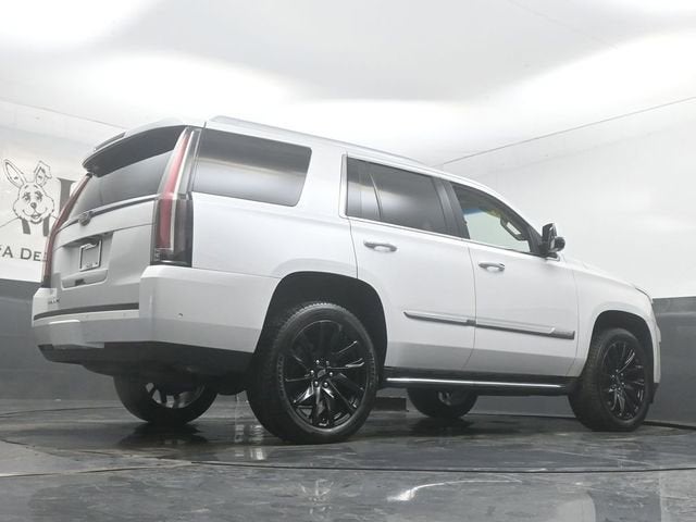 2019 Cadillac Escalade Luxury
